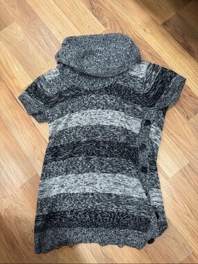 Extra Touch Gray Striped Short-Sleeve Sweater Dress